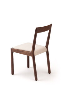 「イストク」POODLEサイドチェア ウォールナット