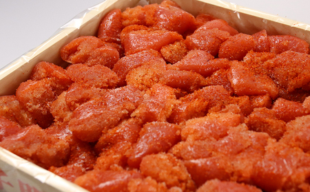 【北海道虎杖浜加工】 業務用明太子 4切 2kg (1箱) AK031