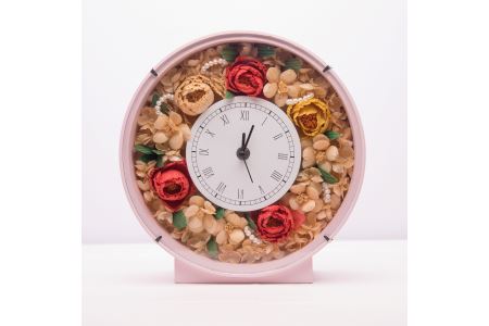 TKB24 ウッドフラワー 時計アレンジメント(ピンク) つちかべ花店
