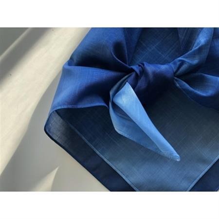 インディゴブルー　グラデーションスカーフ(青)_装飾品・工芸品  服飾小物 _【1141440】