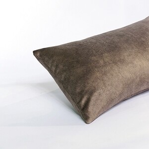 スモールフェザーがたっぷり ボリューム満点のクッション サポートタイプ(ゴールドカラー)_雑貨・日用品 家具・インテリア _【1075628】