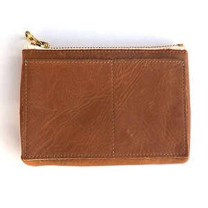 上質で抜群の使い心地　エージングオイルレザー(本革)のポーチ_装飾品・工芸品  服飾小物 _【1105593】