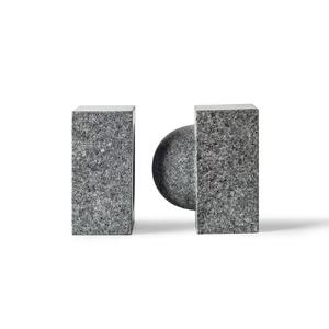 TY BOOKSTAND / komame｜山本忠司氏デザインの庵治石ブックエンド