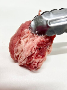 オリジナルスパイスで仕上げた 厚切り牛カルビ 1000g(500g×2P)