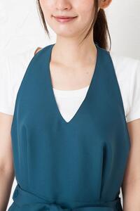 【ネイビー】ホルターネックワンタッチエプロン（撥水・撥油）