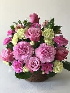 【ふるさと納税】Flower Station NIINAから「花の里三豊市の季節のフラワーアレンジメント」NO.1