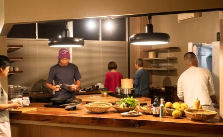 宿泊券 小豆島のゲストハウス〈NOTEL〉 1泊 シングル 香川