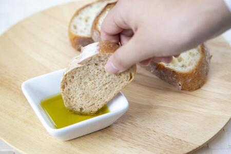 【ギフト用】オリーブオイルセット 182g×2本 （極み・巧み）（贈答用・熨斗つき）