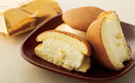 栗入り生クリームを挟んだオムレットサンド 4個入り  |洋菓子 おやつ お菓子 ふわふわ 栗 生クリーム 小豆島 人気 美味しい