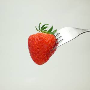 香川県のオリジナル品種/さぬき姫いちご2パック 果物類 苺 イチゴ フルーツ  FAH-0134