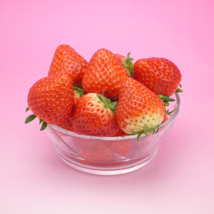 香川県のオリジナル品種/さぬき姫いちご4パック 苺 イチゴ 果物類 フルーツ  FAH-0135