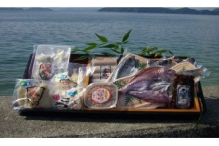 瀬戸内海の贈り物(上)(愛媛県漁業協同組合大三島支所) [VD00290]