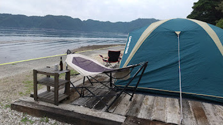 目の前が宇和海のキャンプ場 GO-HIGHTAKA 利用券 こもねっと 4,000円×1枚 キャンプ BBQ アクティビティ アウトドア カヤック 釣り 観光 旅行 愛媛 宇和島 L016-008016