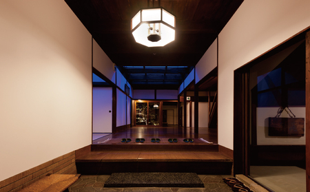 【高級旅館】 ペア宿泊券 1泊 朝食付 大人2名様 木屋旅館 L185-044001