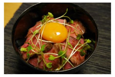 ローストビーフ用 伊予牛絹の味 ももブロック肉　400ｇ（真空・冷蔵）｜ 黒毛和牛 A4～A5