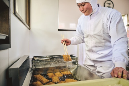 コロッケ（ミニ） 冷凍 30個【からき天ぷら店】 おかず お弁当 地元で人気 愛媛｜B175