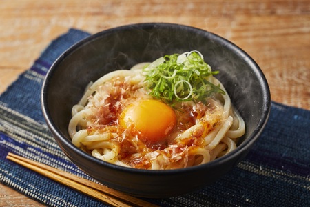 減塩 めんつゆ 5本 ヤマキ 濃縮2倍 お塩ひかえめ 人気 鰹節 だし つゆ うどん そば 和食 万能 愛媛 伊予市｜B224