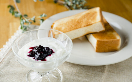 【自然栽培】農園こだわりのブルーベリージャム3個セット ｜ 愛媛県 久万高原町 廣瀬農園 高原栽培 国産 フルーツ ベリー ジャム 手作り 果肉感 果実たっぷり スムージー ヨーグルト 朝食 ビタミンC 食物繊維 プチギフト プレゼント お菓子作り ナチュラル 砂糖控えめ