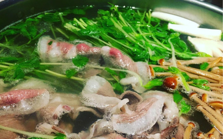 ＜北海道むかわ町産＞鹿肉スライス すき焼き用 300g×2パック MKWX002