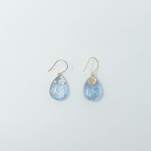 IKAZAKI WASHI JEWERLY しずくピアス「ライトブルー」桜柄