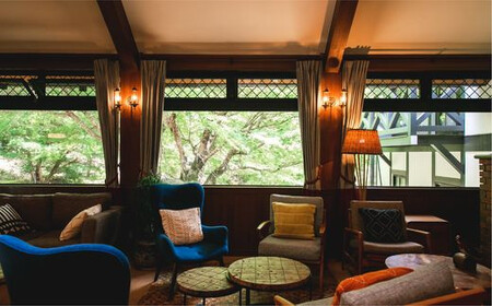 四万十川源流、森の国「水際のロッジ」1泊2日　朝夕食付き宿泊チケット（大人2名+子ども1名/1部屋）◇ | 愛媛県 松野町 森の国 観光 旅行 レジャー 宿泊 ロッジ 食付き チケット クーポン 滑川渓谷　国内旅行 宿泊施設