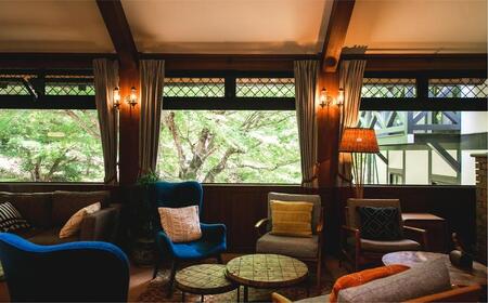 四万十川源流、森の国「水際のロッジ」宿泊ギフト券（10,000円分）| 愛媛県 松野町 森の国 観光 旅行 レジャー 宿泊 ロッジ 食付き チケット クーポン 滑川渓谷　国内旅行 宿泊施設