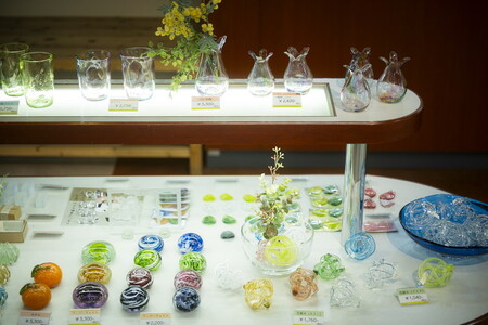 ペーパーウェイト（みかん）1点【環境にやさしいエコグラス】｜ かわいい ガラス おしゃれ インテリア みかん 柑橘 ギフト ※離島への配送不可