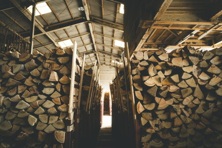 焚付端材 約12kg(1箱/スギ・ヒノキ)(約10kg~14kg)【「森の国」松野町の本気】 | 薪 針葉樹 自然乾燥 薪ストーブ アウトドア キャンプ 料理 ピザ窯 燃料 燃焼 ※離島への配送不可