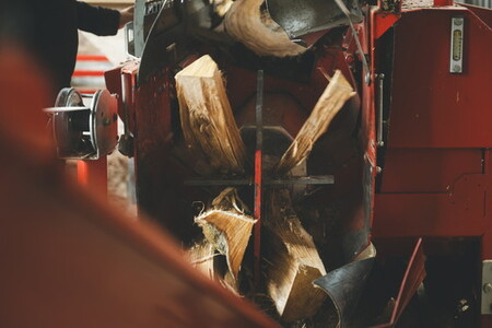 焚付端材 約12kg(1箱/スギ・ヒノキ)(約10kg~14kg)【「森の国」松野町の本気】 | 薪 針葉樹 自然乾燥 薪ストーブ アウトドア キャンプ 料理 ピザ窯 燃料 燃焼 ※離島への配送不可