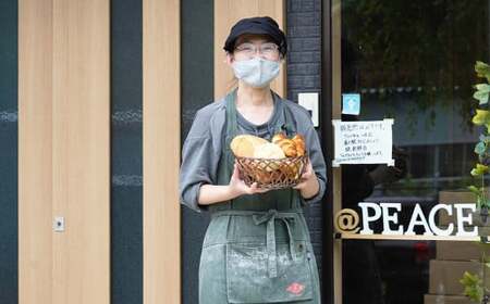 お試し かぼちゃ 食パン 1本 おまかせ パン 1種 5000円 国産 こだわり 国産 素材 冷凍 セット 食パン クロワッサン ベーグル レモン あんぱん オーガニックレーズン 天然酵母 有機全粒粉 国産小麦 三温糖 瀬戸内の塩 太白胡麻油 バター 無添加 熊本県 宮崎県 トースト パン 安心 安全 高級 贈答 プレゼント 有機栽培 海塩 高千穂バター 自然派 愛南町 愛媛県 ピースパン工房 