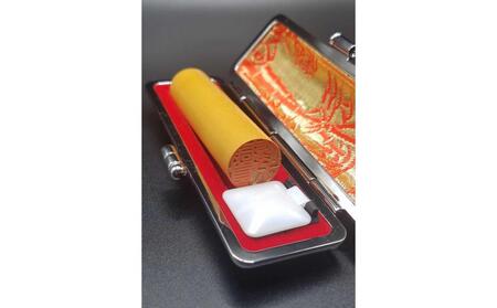 人生の節目にお役に立つ 本柘実印13.5mm 【国見印章堂】 [ATEX002]