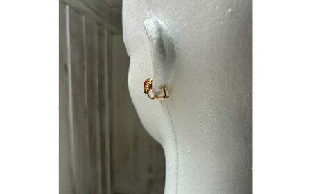 【記念日の贈り物に】K18ゴールドと土佐産赤珊瑚の華やかなダイヤモンドイヤリング D0.03ct/専用ケース付 / プレゼント ギフト レディース 【有限会社米沢サンゴ店】[ATCX072]