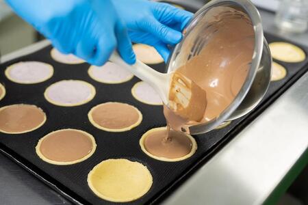 絵本作家柴田ケイコさんイラスト 美糖質タルトフロマージュ4個セット【菓子工房レネー】 [ATDE001]