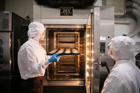 絵本作家柴田ケイコさんイラスト 美糖質タルトフロマージュ4個セット【菓子工房レネー】 [ATDE001]