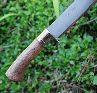 土佐鍛剣鉈 夏霞 8寸 ダマスカス15層青2鋼 ステンツバ輪 樫オイルステン柄 | ナイフ アウトドアナイフ 狩猟 刃物 南国市