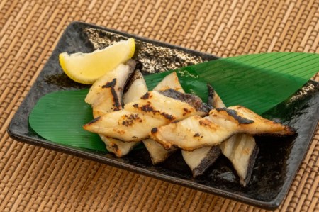 Dk007 カツオに並ぶ土佐の名物 訳あり うつぼの干物 高知県須崎市 ふるさと納税サイト ふるなび