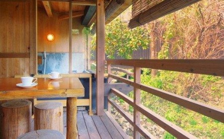 宿泊 券 90,000円分 温泉 ギフト チケット 千年の美湯 そうだ山温泉 旅館 高知県 須崎市 SO057