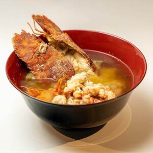 【先行受付10月下旬以降】幻の天然ゾウリエビ１kg（サイズおまかせ）※着日指定不可※【R00620】 