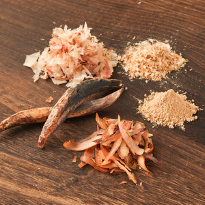 宗田節だし５種セット（新谷商店満喫コース1）【R00382】