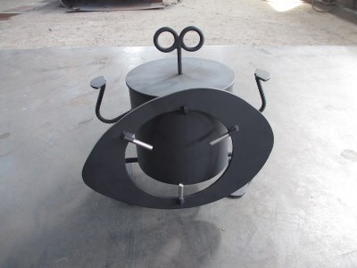 鋼板製ロボット型七輪「しち丸」アウトドア BBQ レジャー 卓上 コンロ