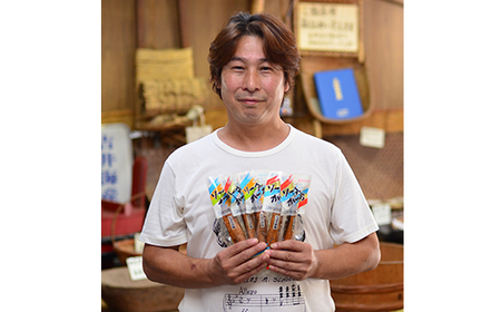 【 6回 定期便 】 土佐黒潮 こだわり の ちりめんじゃこ 560g 合計 3.36kg 毎月届く 冷凍 小分け 便利 無添加 無着色 国産 小魚 魚介 海産物 グルメ お取り寄せ 25-751