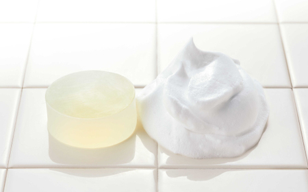 【 ミモザの日 期間限定 ハンドクリーム 3g 付き 】ミアミモザ スキンソープ 100g 1個 クリーミー 泡 洗顔 洗顔フォーム 石鹸 石けん せっけん ギフト プレゼント 美容 コスメ 高知県 高知 四万十市 四万十 しまんと 26-68M