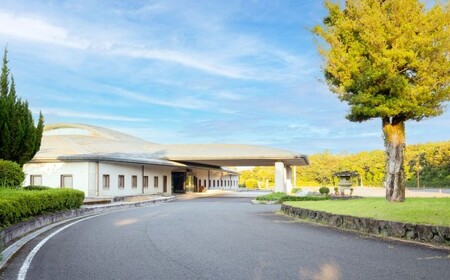 土佐山田ゴルフ倶楽部 商品券10,000円分 ゴルフ チケット ゴルフ場利用券 プレー券 施設利用券 ごるふ golf 運動 スポーツ 商品券 10,000円 10000円