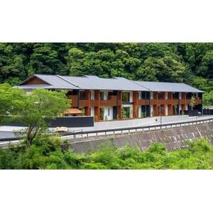 ゆずの郷北川村周遊セット/北川村温泉宿泊券、モネの庭マルモッタン、中岡慎太郎館利用券【1547723】