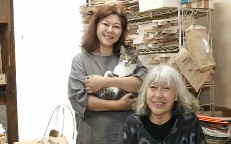 【ふるさと納税】＜ひのきの動物園（動物の積み木）＞高知県 佐川町 木工品 おもちゃ 積み木 ヒノキ 木箱入り 贈答用 ギフト包装対応 木工房ゆうむ