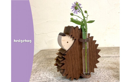 【ふるさと納税】＜ハリネズミ カレンダー 置き型 万年 一輪挿し 花瓶 試験管付き デコレーション付 限定 永年カレンダー キューブカレンダー クリスマススペシャル＞木工品 コンパクト uｍ 木工房ゆうむ 飾り 装飾 オブジェ 雑貨 玄関 オーナメント ディスプレイ グッズ