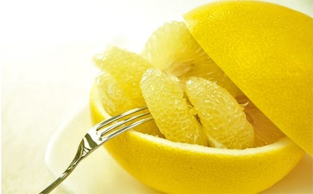 【2026年発送】(家庭用)土佐文旦(約5kg/8~12玉) フルーツ 果物 新鮮 産直