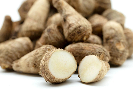 里芋 訳あり 小粒 2kg 四万十源流域栽培 [満天の星 高知県 津野町 26ac0016] 