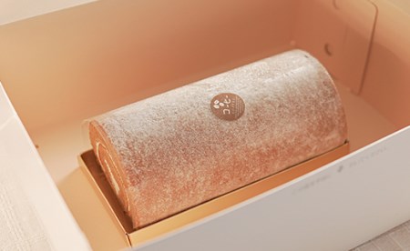 たっぷり地鶏卵のロールケーキ(モカ)