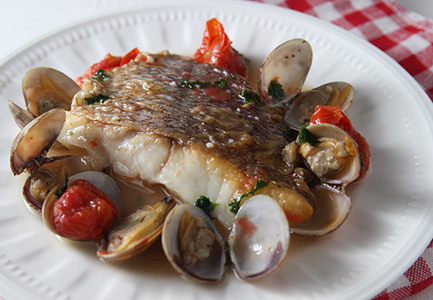 真鯛フィーレ(皮つき×2)計500〜740g 冷蔵 真空 柏島 活〆 湯引き・炙り向け 配達日指定可